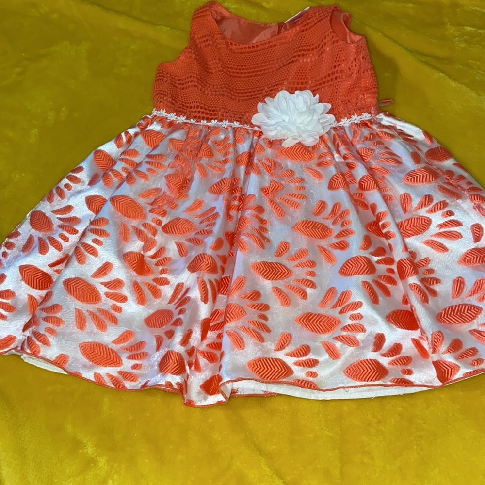 Girl dress